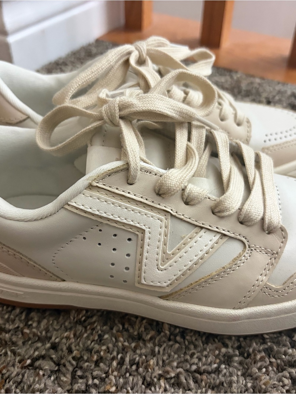 Vans Women's Cream Low-Top Sneakers